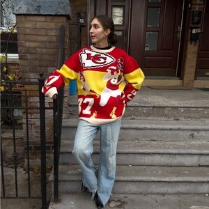 NWOT- PEACE COLLECTIVE - TRAVIS KELCE KNIT SWEATER - Heavy Material